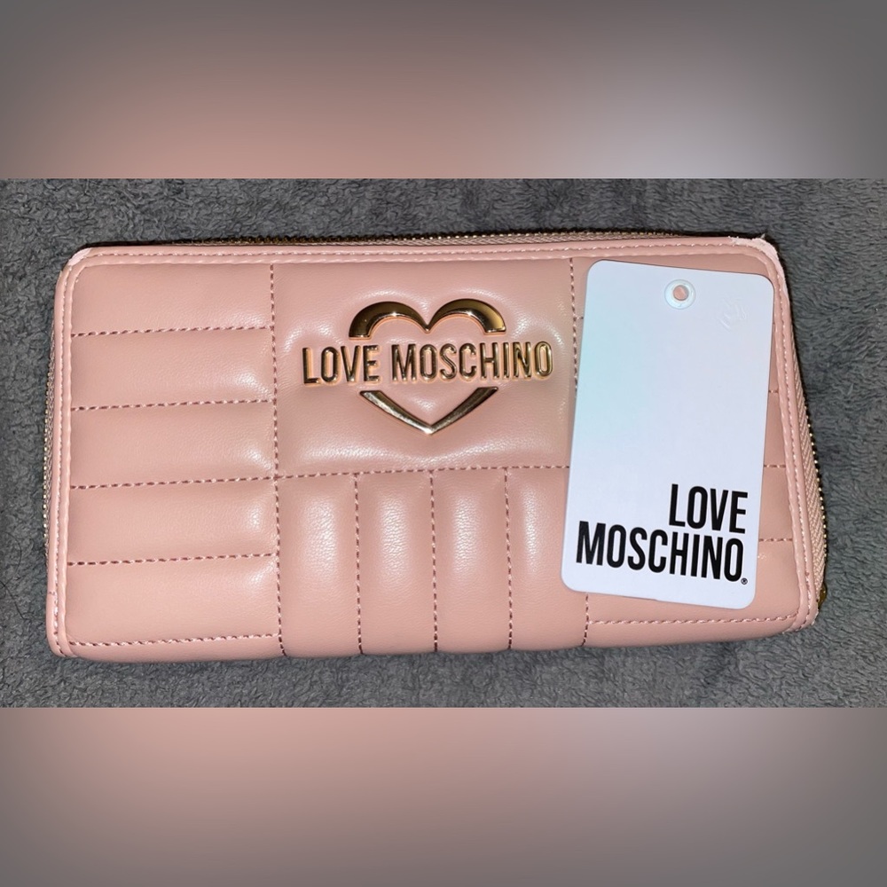 LOVE MOSCHINO wallet (damaged)